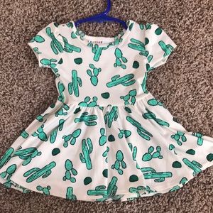Dot dot smile cap sleeve dress